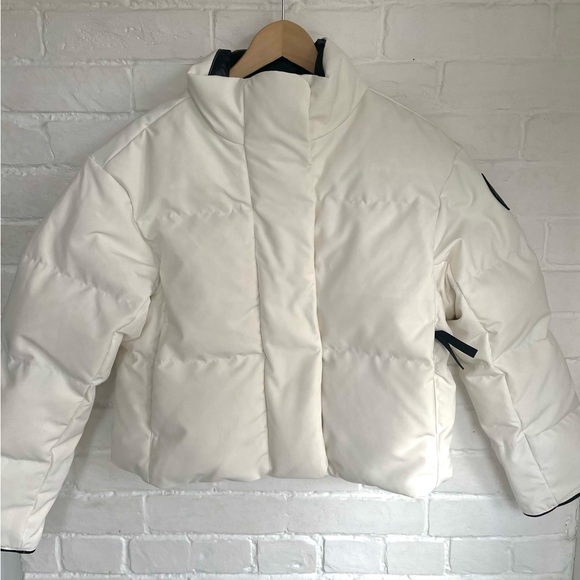 SOLD New w Tags Canada Goose Grandview Cropped Jacket - Picture 3 of 6